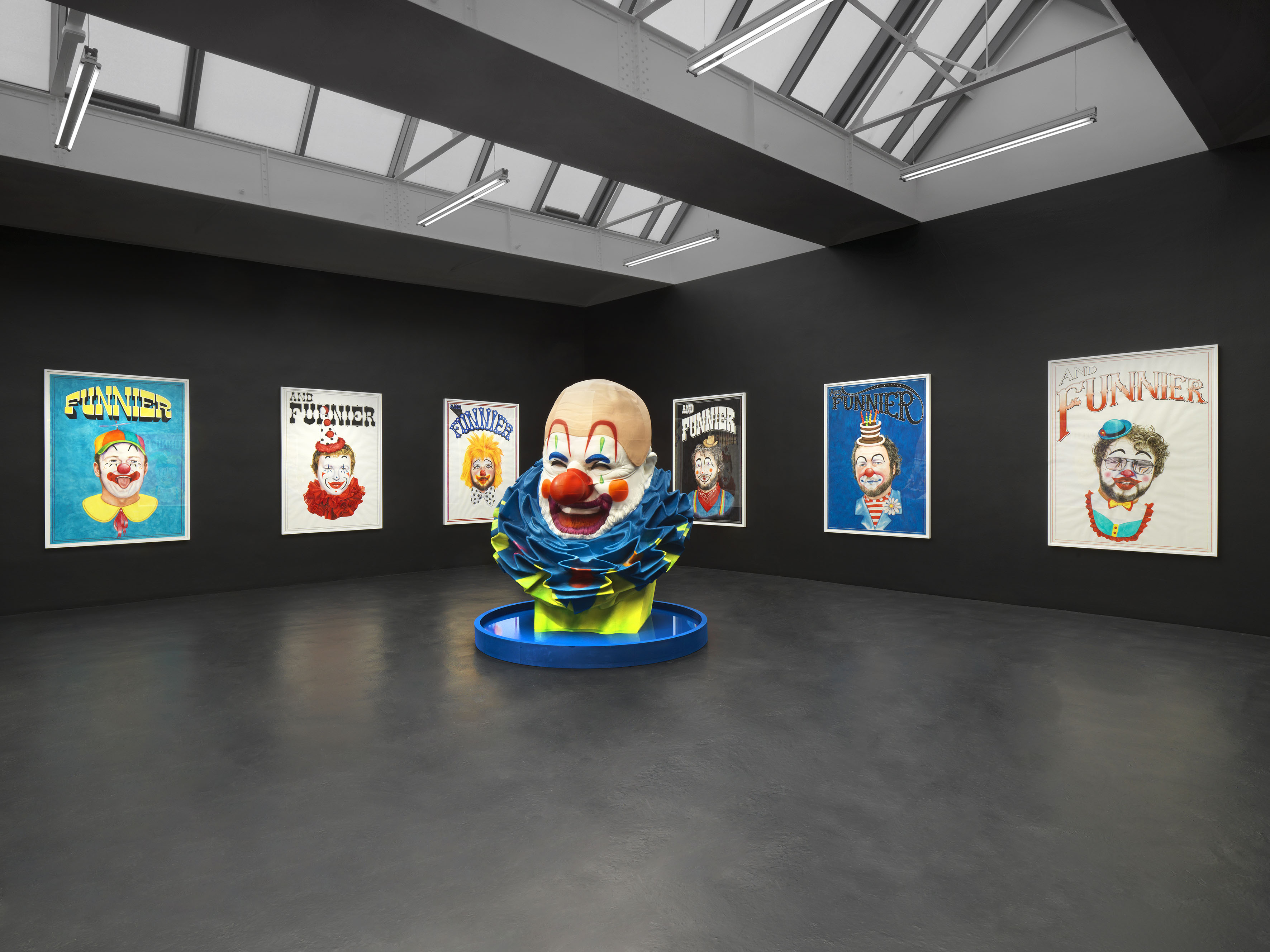 Die Welt ist ein Rummelplatz | Monopol