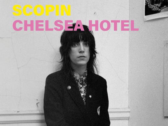 Scopin, Patti Smith with Gun, 1970, Kodachrome Dia, 24x33mm