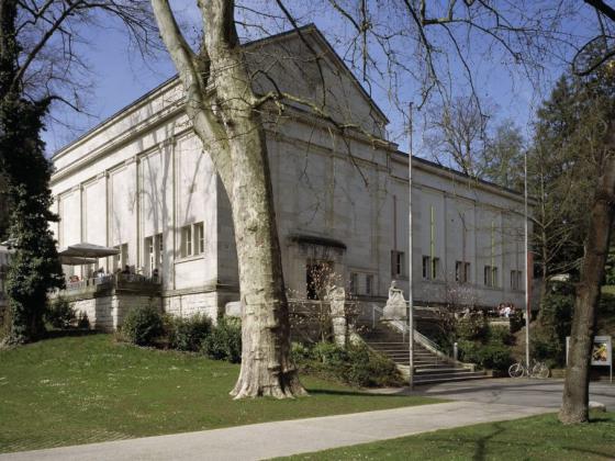 Schrägansicht der Staatlichen Kunsthalle Baden-Baden