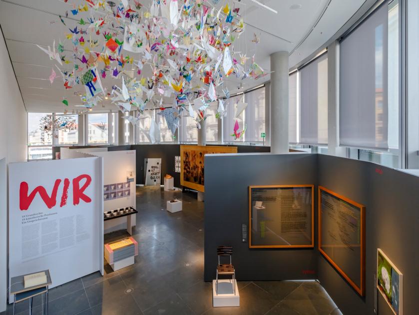 Blick in das Forum Kunst im Bundestag