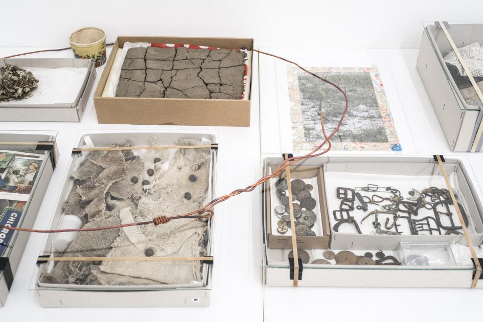 Lois Weinberger, Debris Field, 2010-2016, Installationsansicht documenta 14, © Studio Lois Weinberger und Galerie Krinzinger, Wien, 