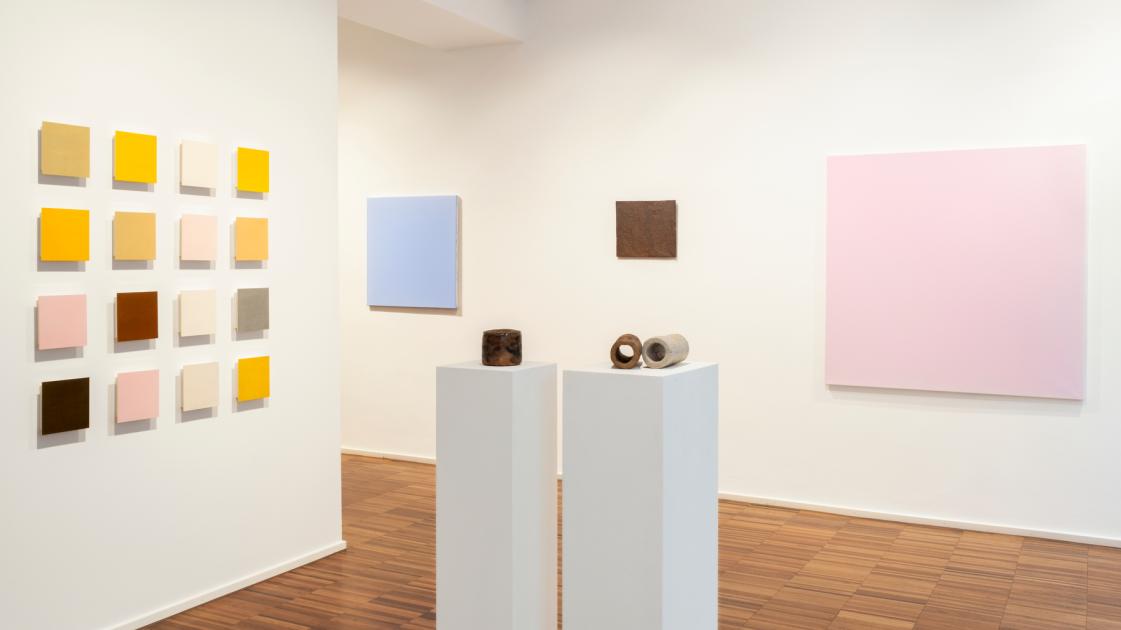 Ausstellungsansicht Die Dinge singen hör ich so gern • Renate Balda *sehenswert Sonia Costantini