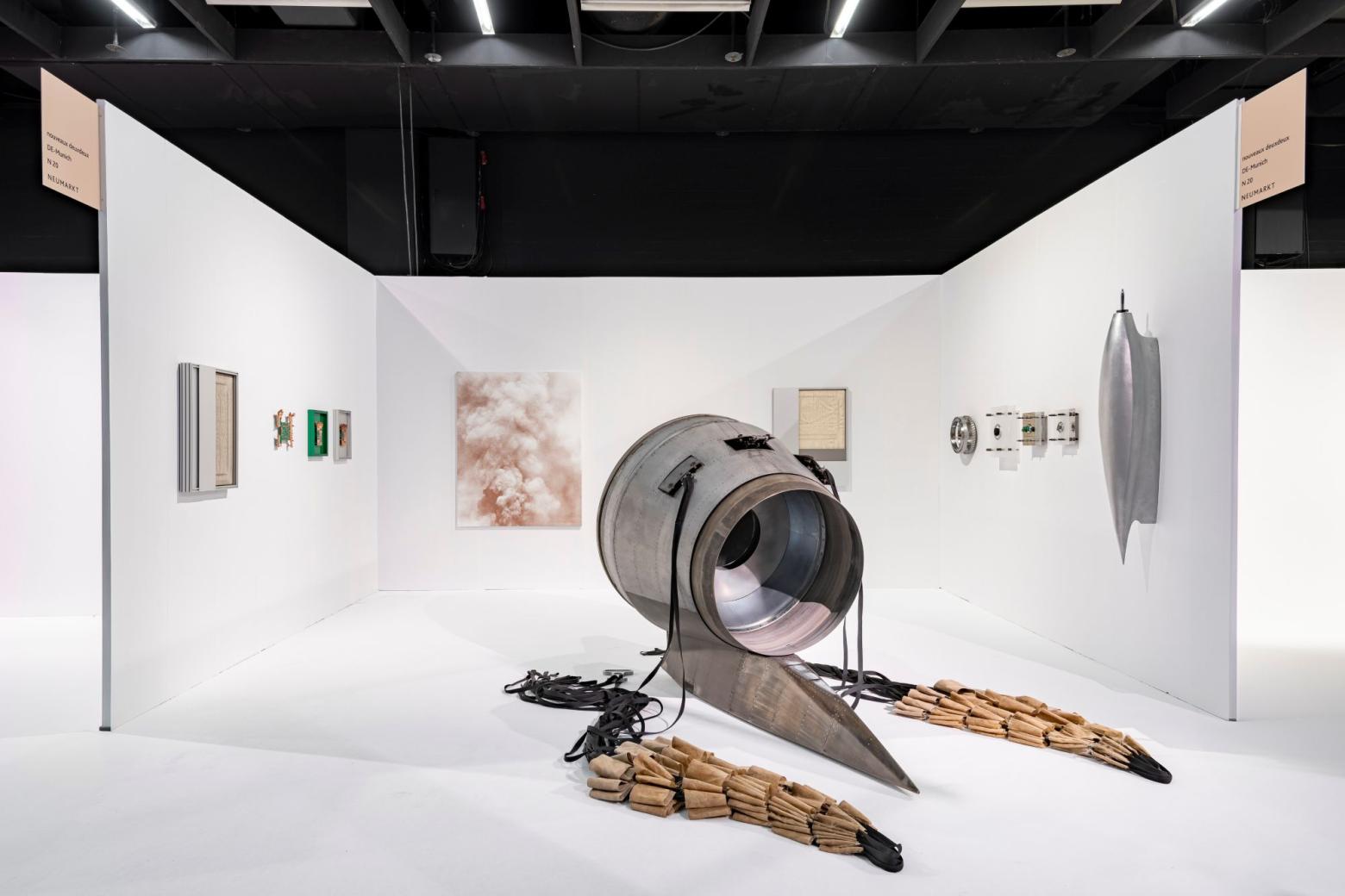 Mona Schulzek und Ludwig Stallafür die Galerie nouveaux deuxdeux, Art Cologne, 2025