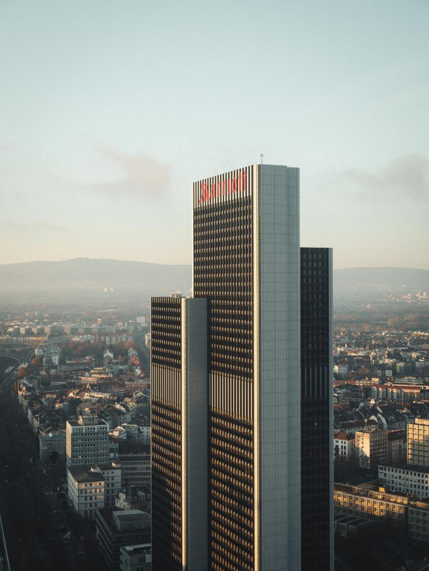 Galerie Peter Sillem: Wolfgang Stahr "o.T. (FFM #0838)", 2021, aus der Serie "SENTIMENT INDEX"