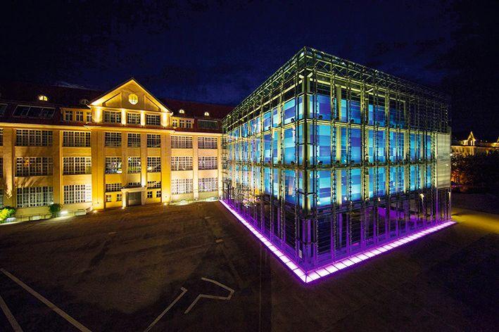 ZKM Zentrum für Kunst und Medien in Karlsruhe