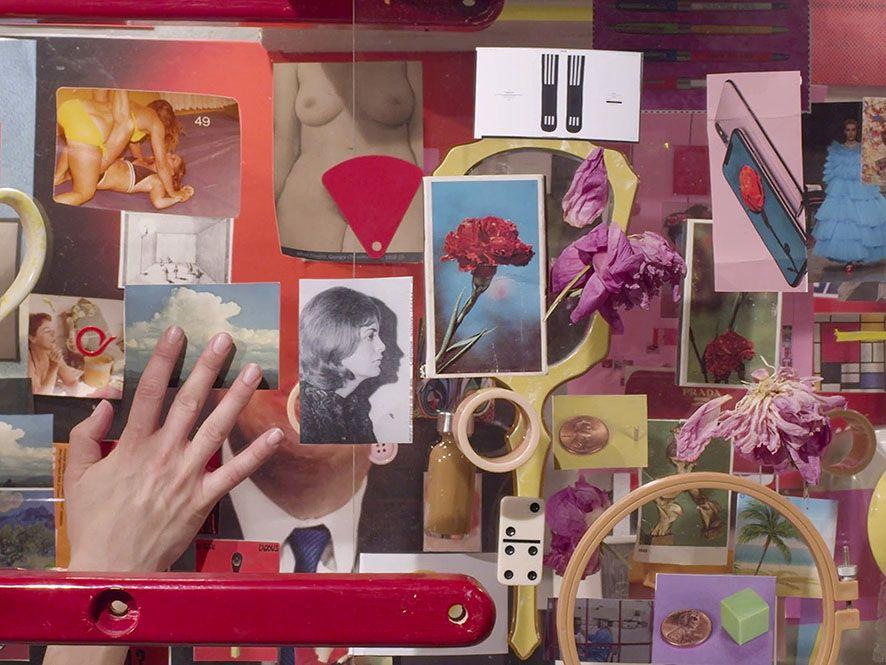 Sara Cwynar "Scroll 1", Still, 2020 aus der Serie "Marilyn"