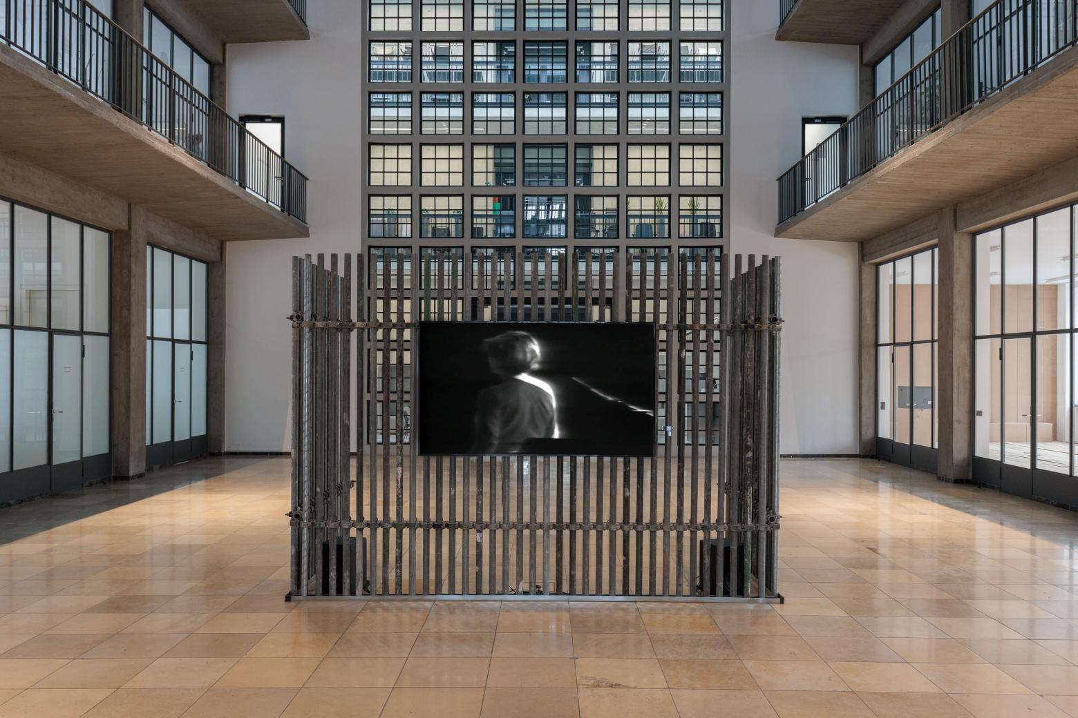 Julia Heyward "Miracles in Reverse", Ausstellungsansicht, Kunstverein Nürnberg, 2026