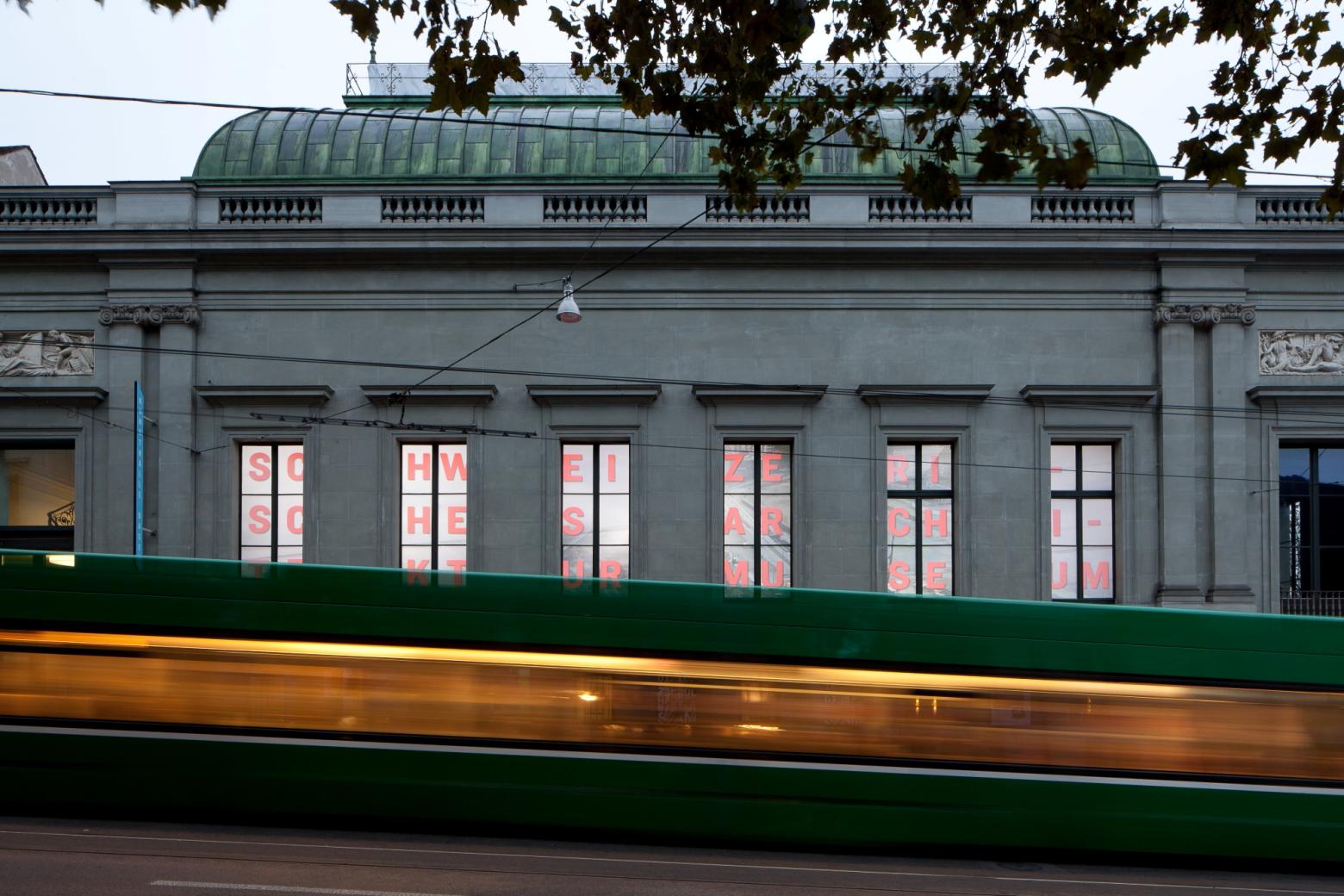 Das Schweizerische Architekturmuseum (S AM) von außen, im Gebäude der Kunsthalle Basel