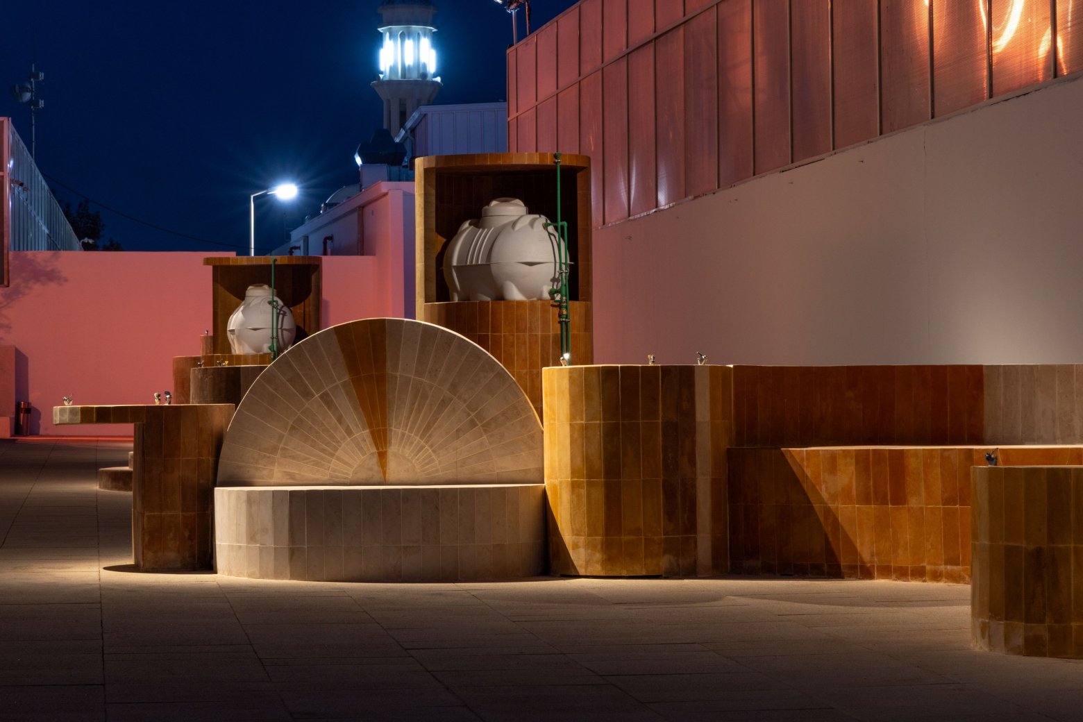 Augstina Woodgate, "The Source", 2026, Installationsansicht, "In Interludes and Transitions", Diriyah Contemporary Art Biennale 202