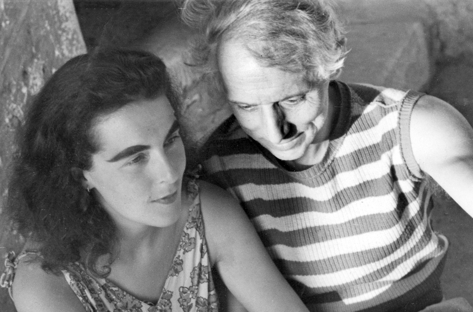 Das Liebespaar Leonora Carrington und Max Ernst kurz vor seiner Internierung in Frankreich, 1939