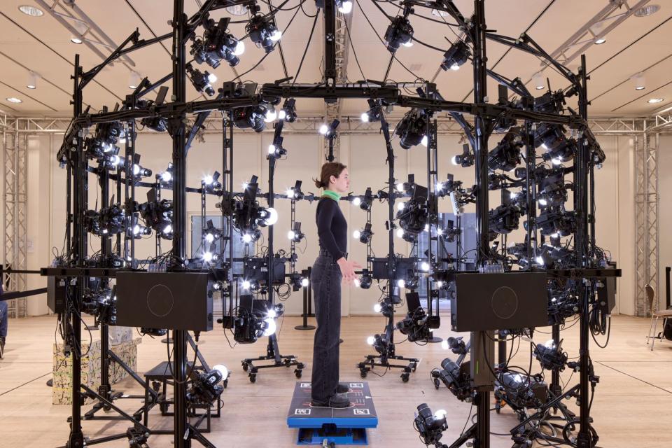 Installationsansicht "Jordan Wolfson: Little Room", Fondation Beyeler, Riehen/Basel, 2025