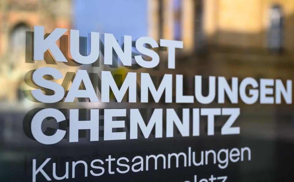 Eingang zu den Kunstsammlungen Chemnitz 