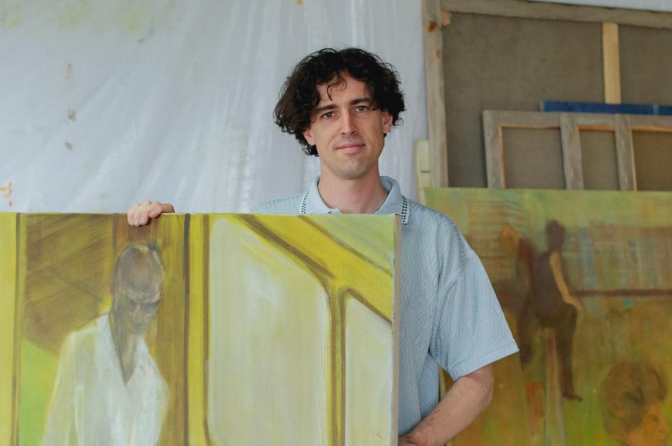 Der Künstler Travis MacDonald