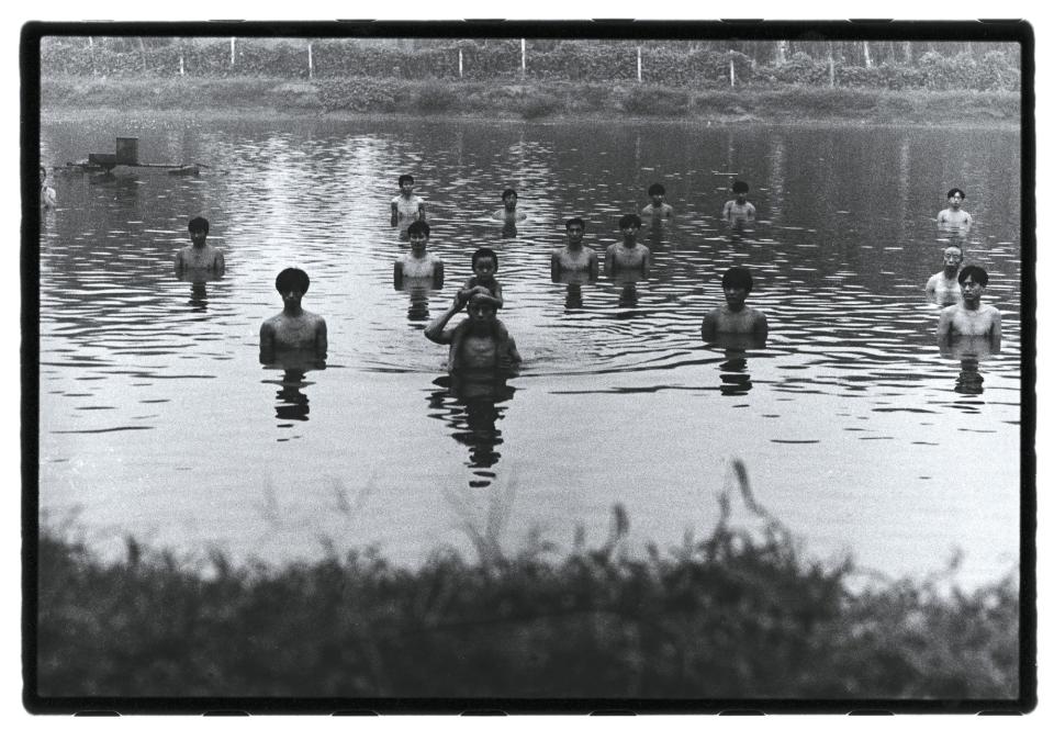 Rong Rong "Untitled", aus der Serie "East Village Portfolio", 1993-1998, zu sehen in den Deichtorhallen, Hamburg, 2025