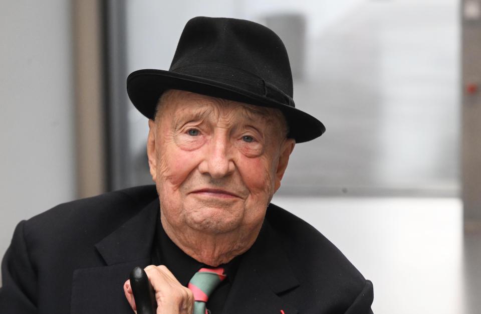 Georg Baselitz bei der Preview seiner Ausstellung "Malelade" in der Pinakothek der Moderne