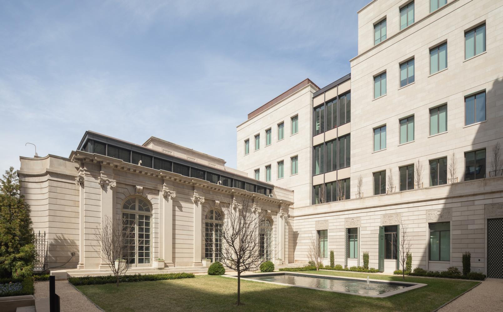 Die generalüberholte Frick Collection, Fassade zur 70th Street, New York