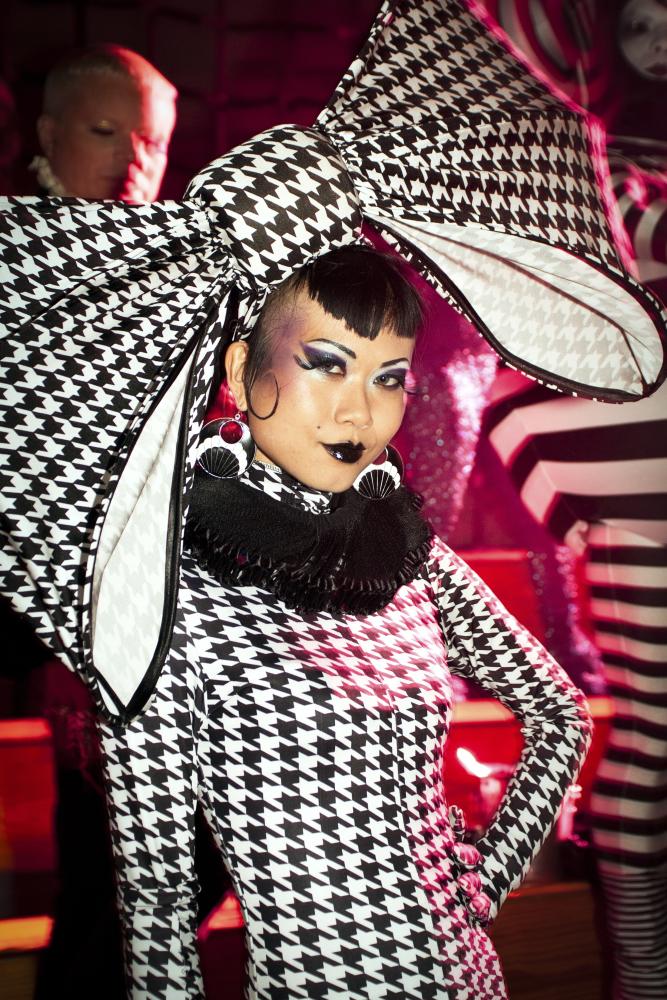 Bex Wade This Bloody Bow