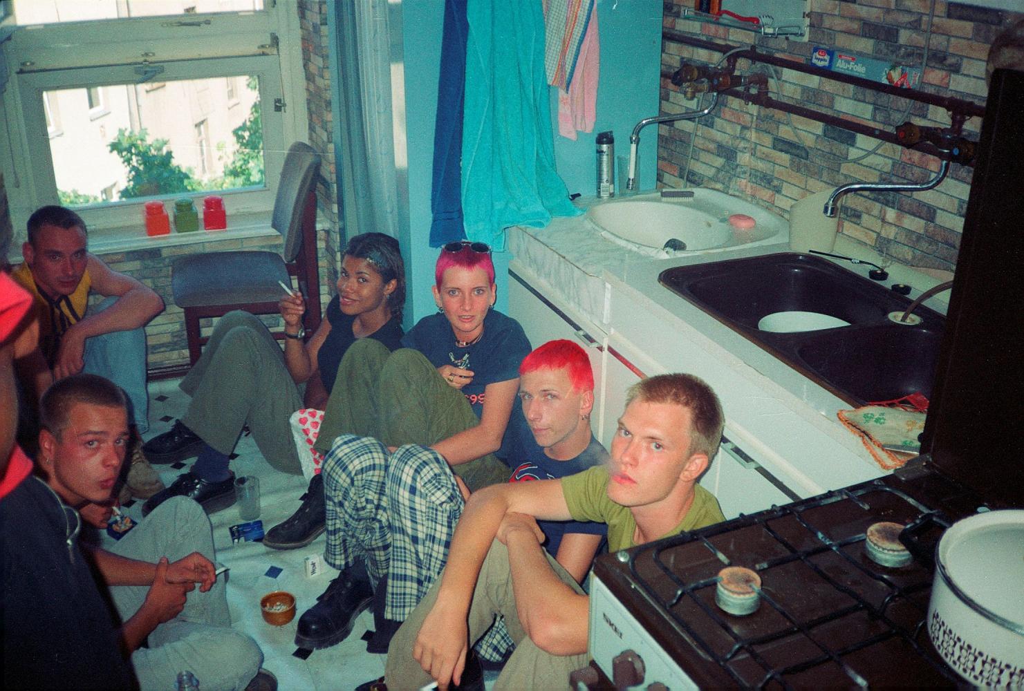 Christian Stemmler "Molli, Franzi (now Zohra), Yvonne, René and friends in Ronnys place in Ackerstraße, September 1995"