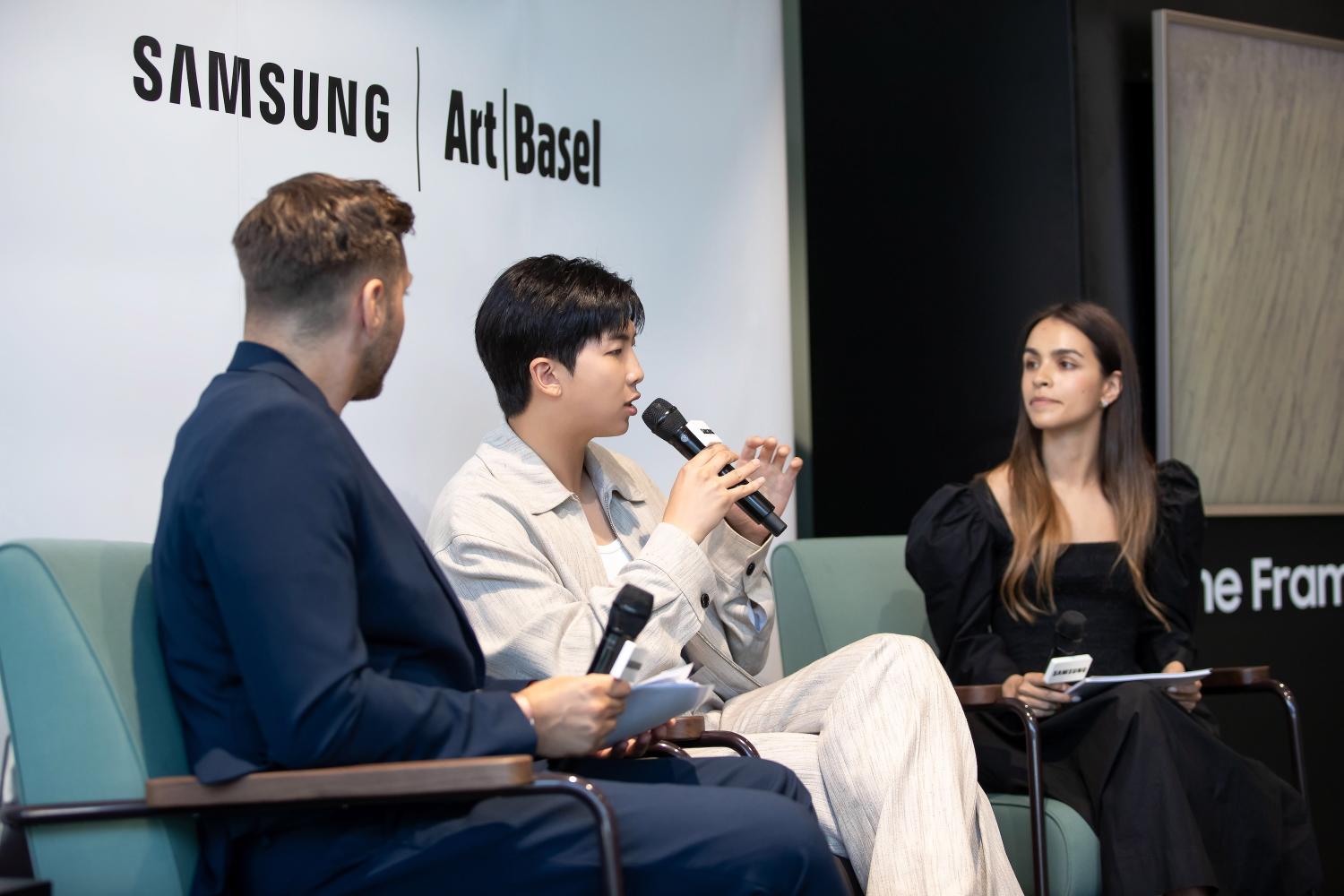 BTS-Star RM beim Samsung-Talk auf der Art Basel