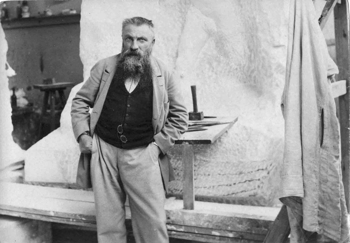 Vorbild in Sachen Nachlassregelung: Der Bildhauer Auguste Rodin 1898 in seinem Pariser Atelier
