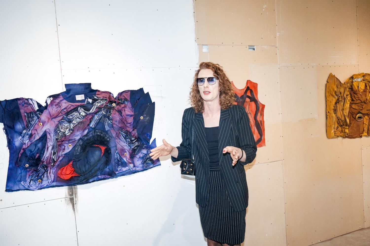 Filipka Rutkowska in der Ausstellung "Survival Kit"