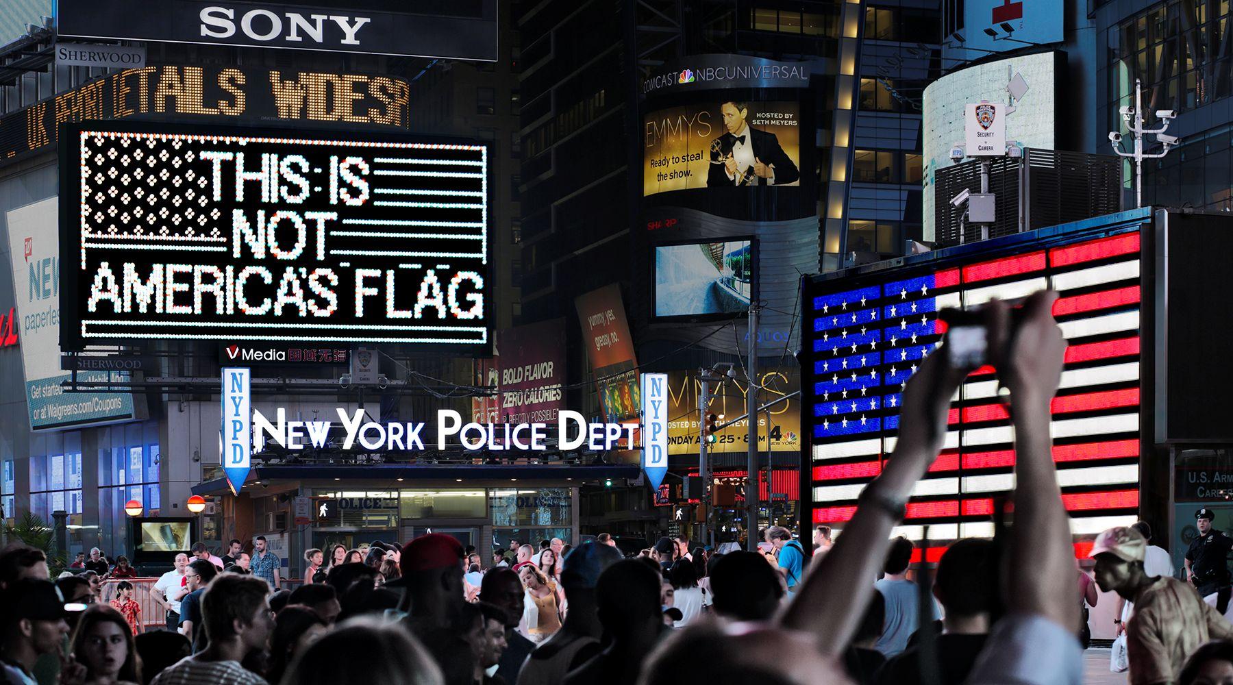 Alfredo Jaar "A Logo for America", 1987, Präsentation 2024 auf dem New Yorker Times Square