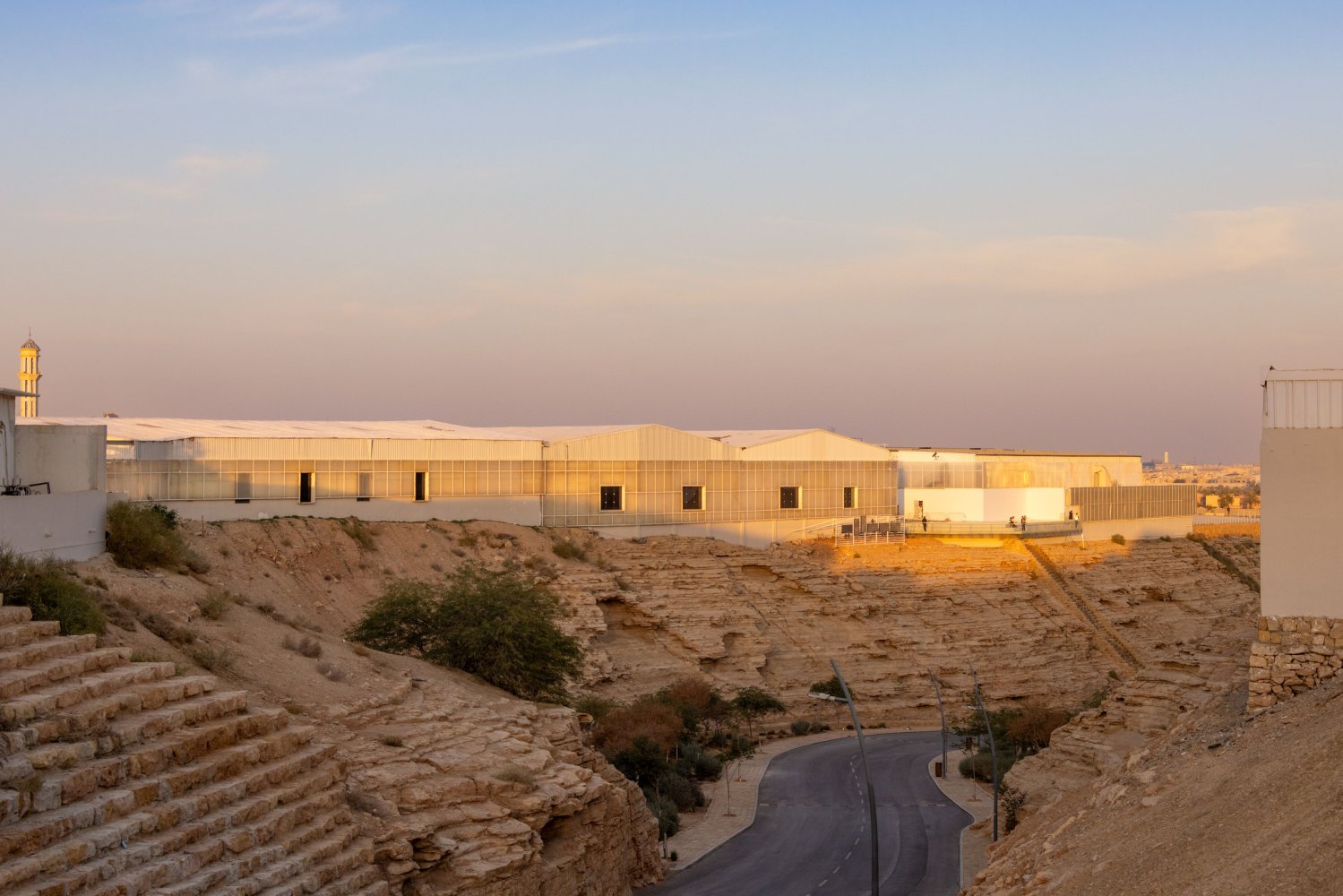 "In Interludes and Transitions", Blick auf den JAX District, Diriyah Contemporary Art Biennale 2026