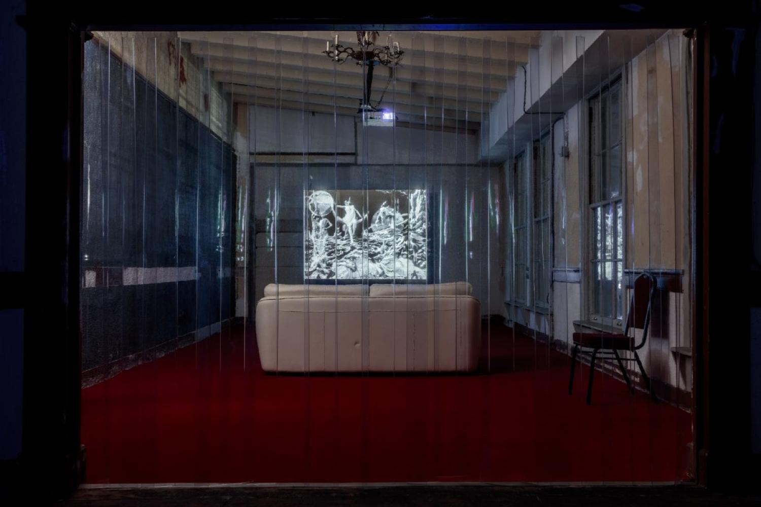 Georges Méliès "Le voyage dans la lune (A Trip to the Moon)", 1902, Installationsansicht “What a Wonderful World: An Audiovisual Poem”, 2026