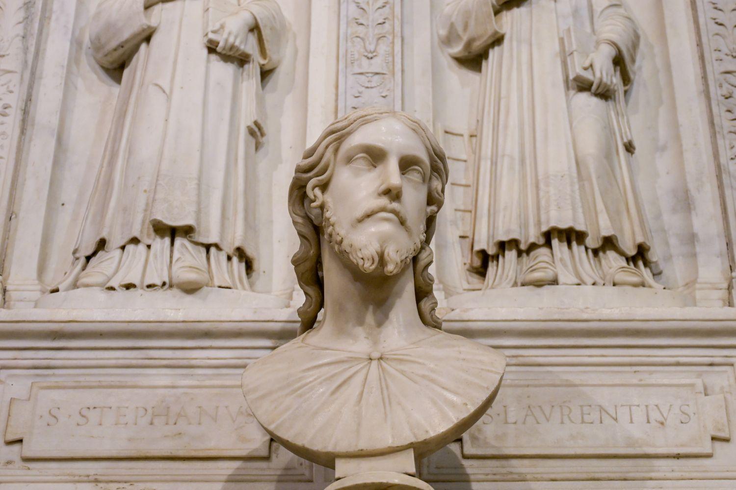 Nach zehnjähriger Recherche und Untersuchungen der Kunsthistorikerin Salerno wird die Büste nun dem Renaissance-Künstler Michelangelo zugeschrieben