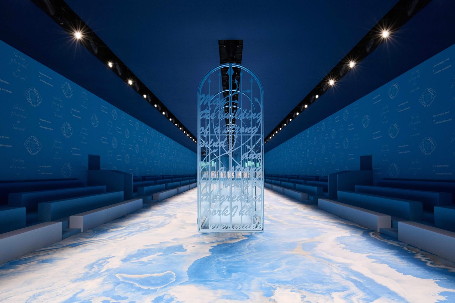 SAGG Napoli "Con il cuore in una mano e l’arco nell’altra", Paris Fashion Week, Musée Rodin, Paris, 2024