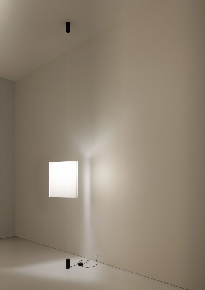 Ausstellungssansicht, "Davide Groppi. Un’ora di luce", Kirche Sant'Agostino, Piacenza 2026