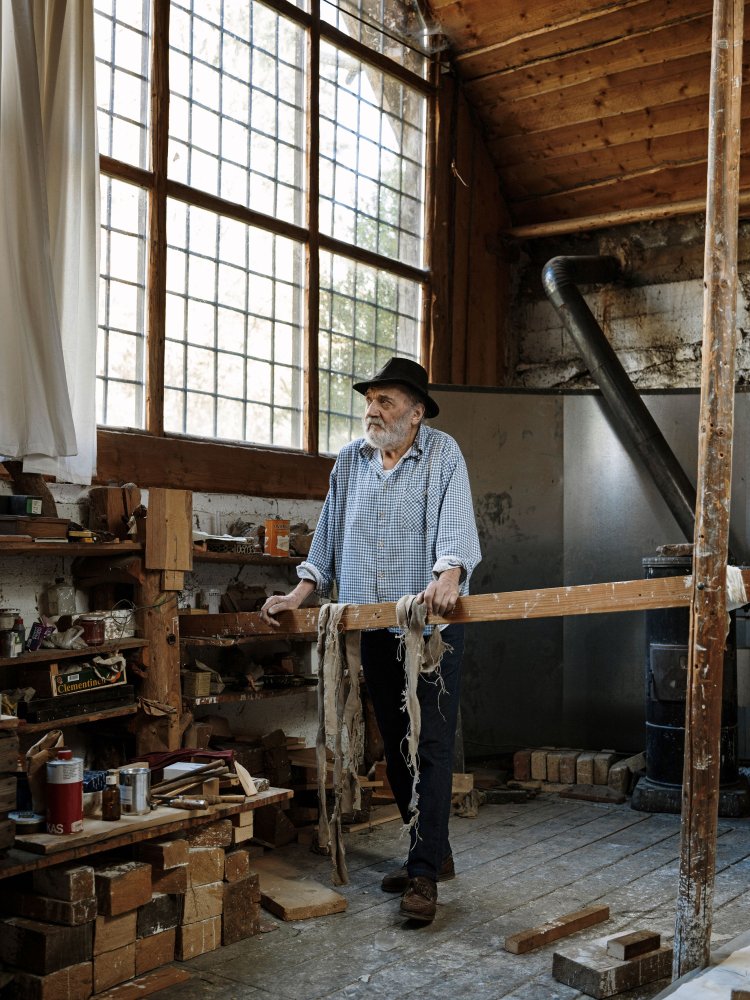 Fotoserie: Wolfgang Hollegha in seinem Atelier auf dem Rechberg