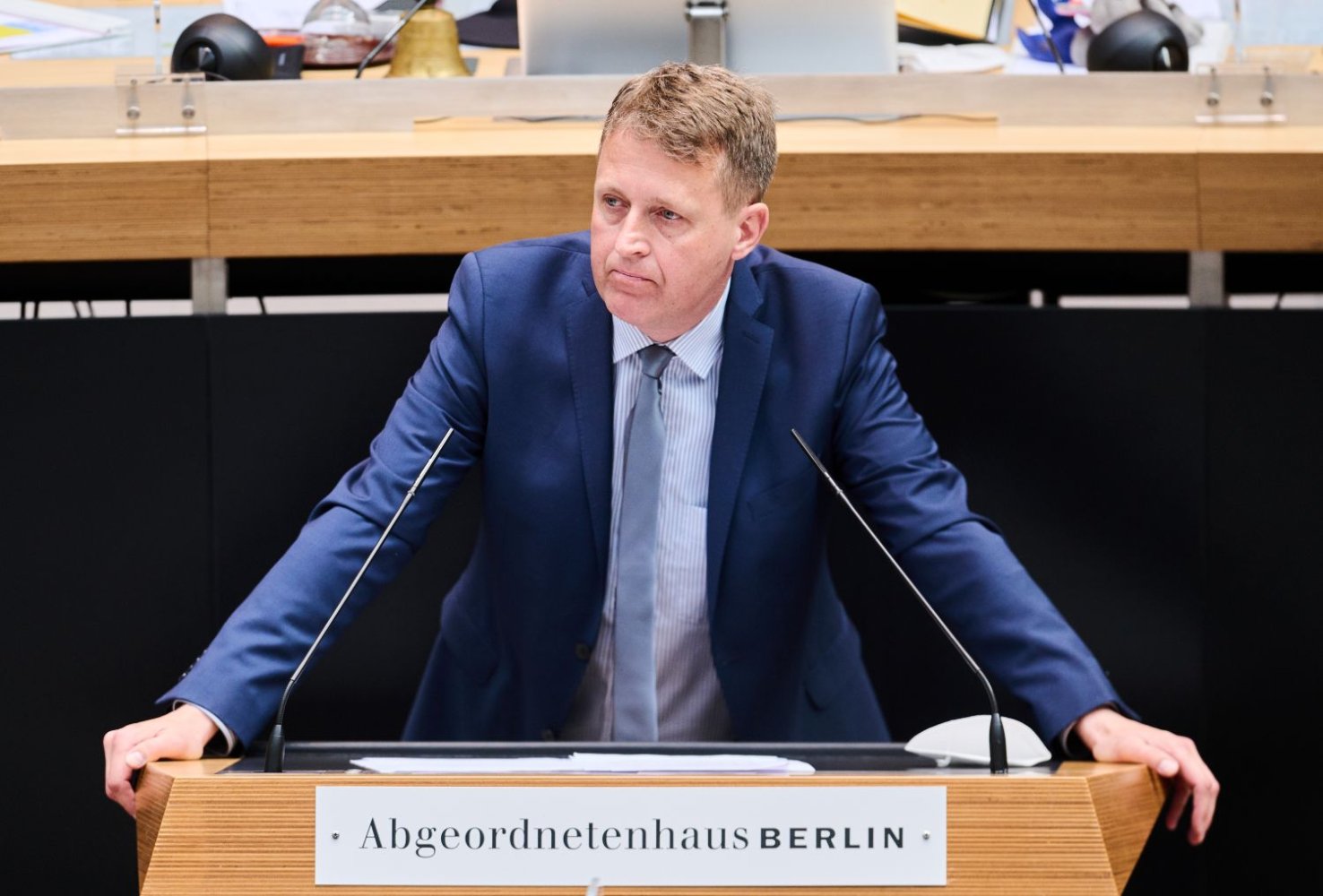Oliver Friederici spricht 2022 als Abgeordneter in der Plenarsitzung im Berliner Abgeordnetenhaus