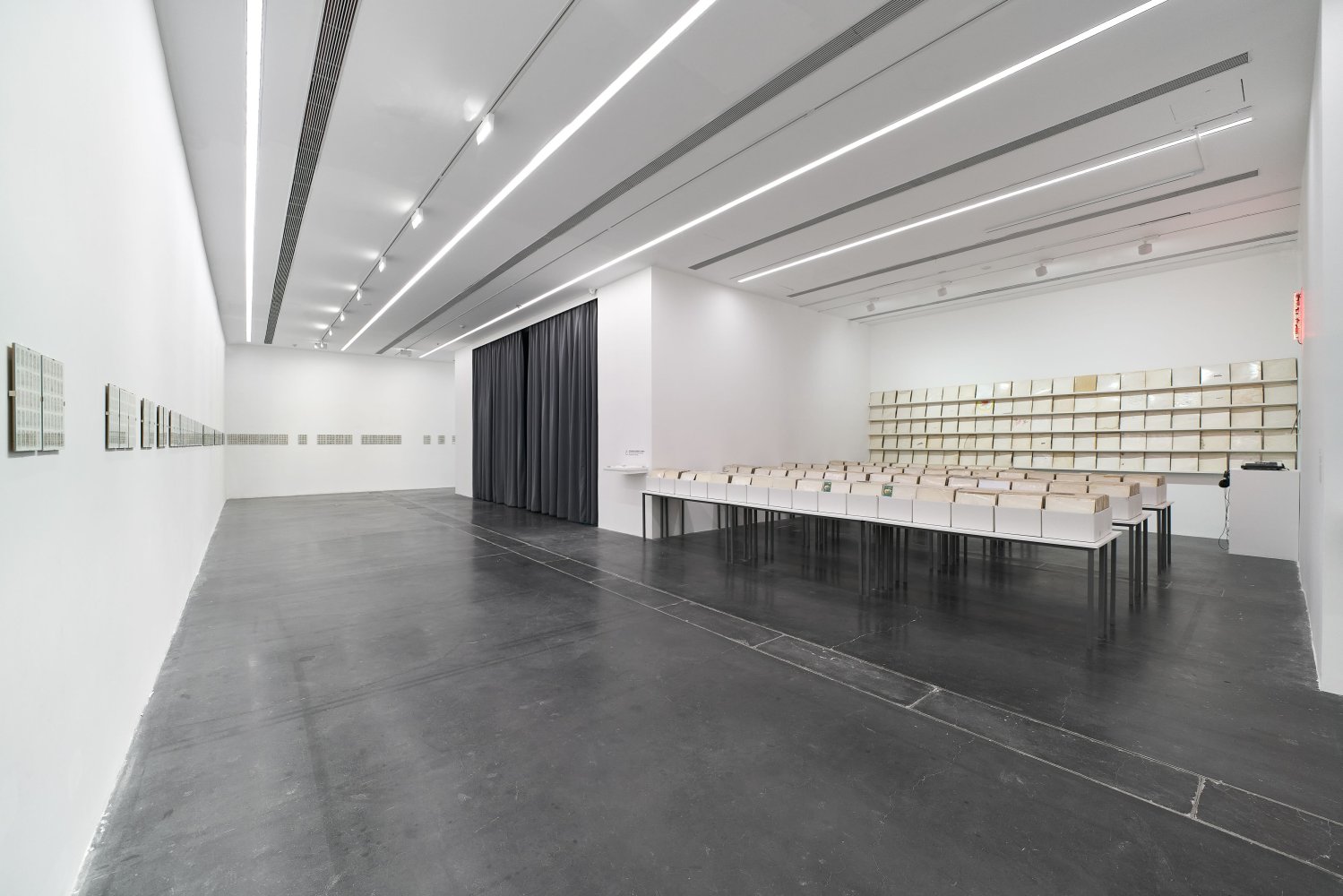 Ausstellungsansicht "Rutherford Chang: Hundreds and Thousands", UCCA Center for Contemporary Art, 2026